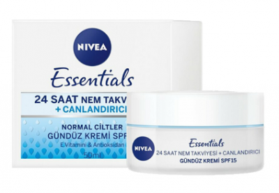 Nivea Yüz Bakım Kremi Günlük Nemlendirici Krem Canlandırıcı 50 ml
